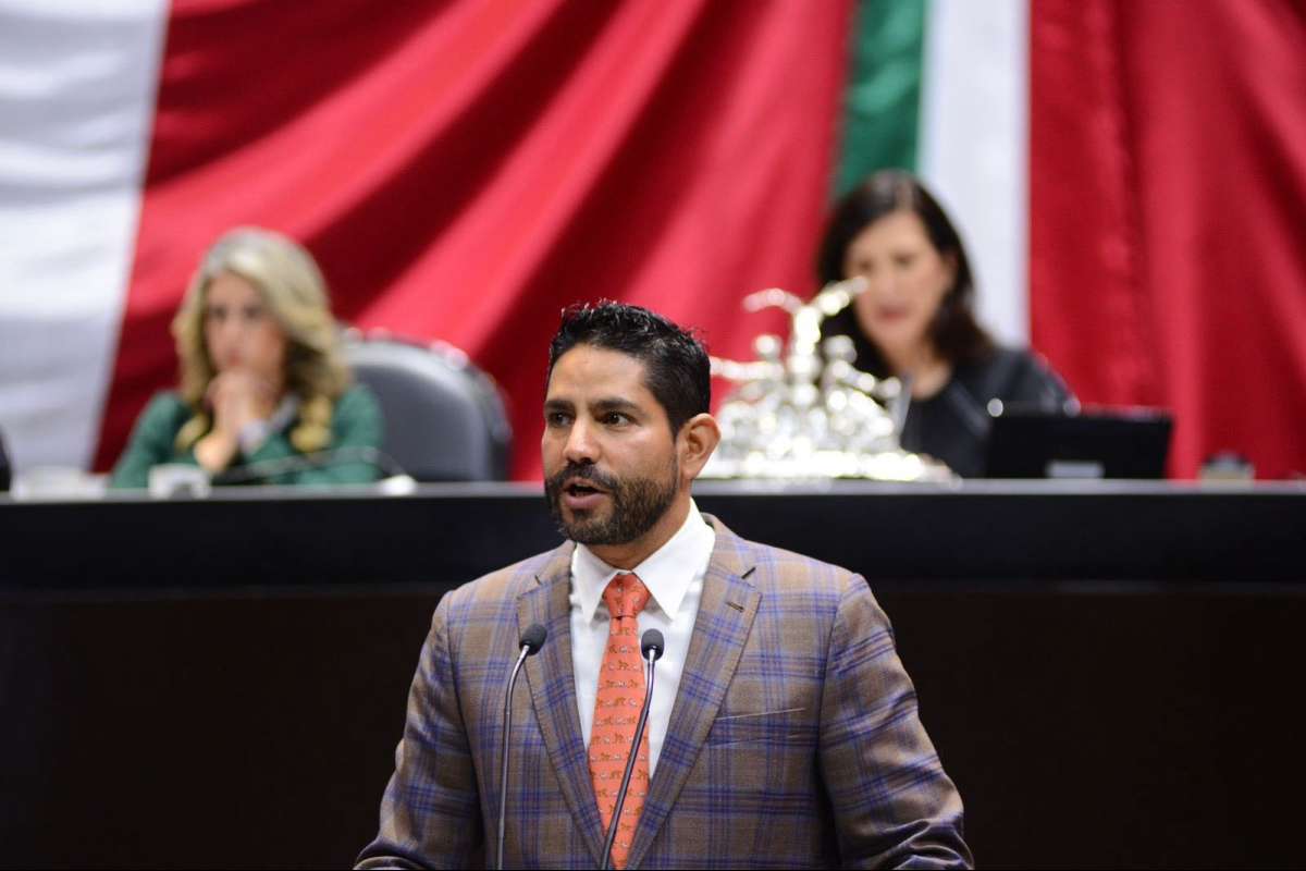 Exige Javier Herrera Borunda esclarecer derrame de hidrocarburos en el río Pantepec