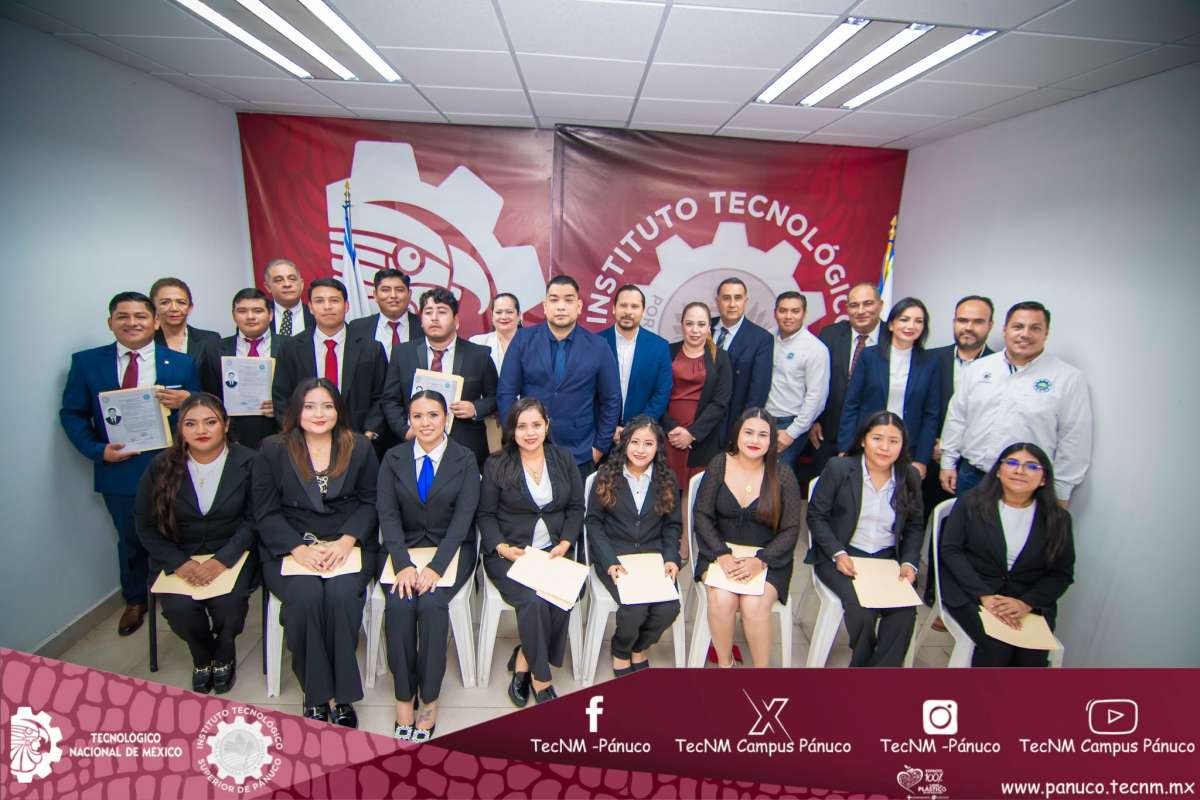 En Emotiva Ceremonia se Titulan Nuevos Ingenieros Industriales Egresados del TecNM Campus Pánuco