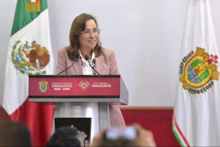 Veracruz está de pie y saliendo adelante: Gobernadora   