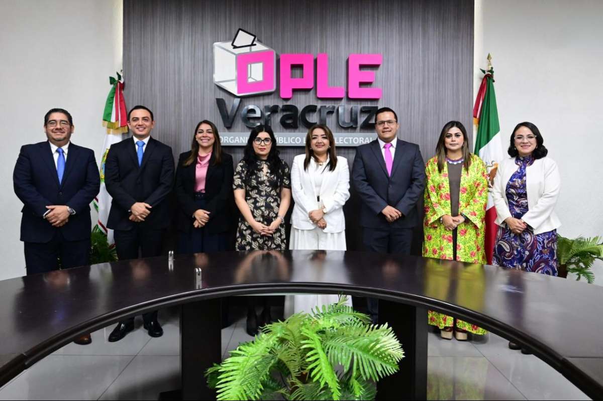 Consejera Electoral Cathia Elizabeth Castillo Solís y Consejero Electoral Gandhi Olmos García se integran al OPLE Veracruz
