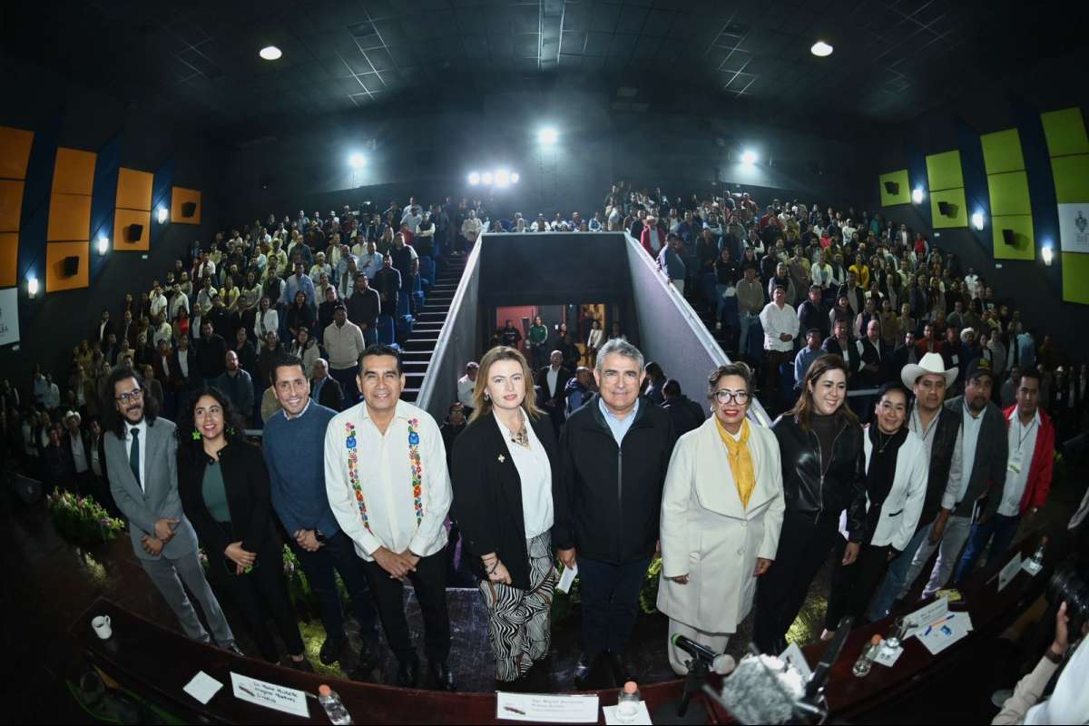 Capacitan Congreso y Orfis a autoridades electas de 51 ayuntamientos de la zona centro   