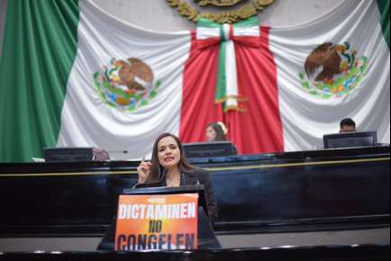 Elena Córdova exige terminar con el rezago legislativo en Veracruz