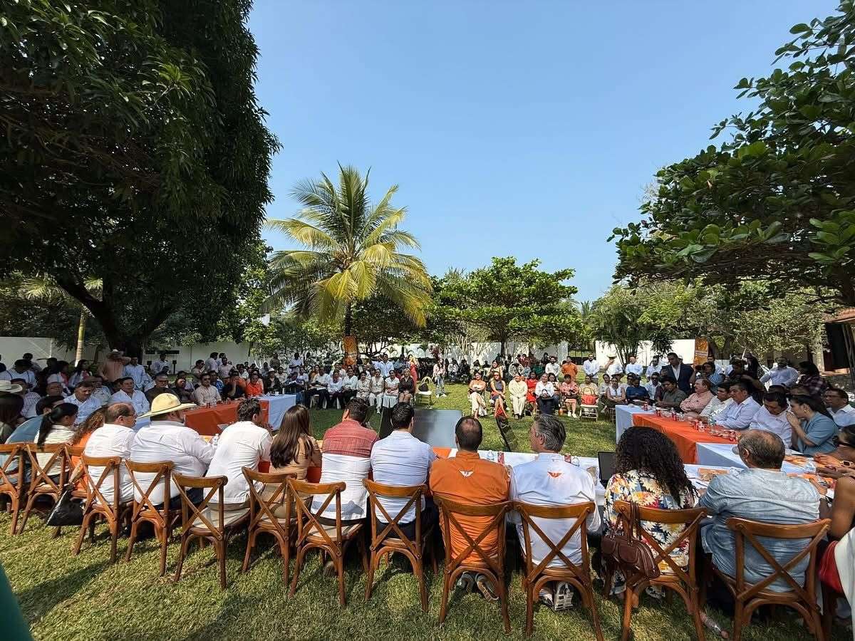 Veracruz reúne a diputadas y diputados para unificar la agenda legislativa de Movimiento Ciudadano