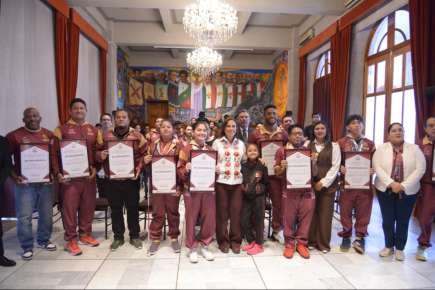 Premio Estatal del Deporte reconoce el esfuerzo y dedicación de atletas: Rocío Nahle   