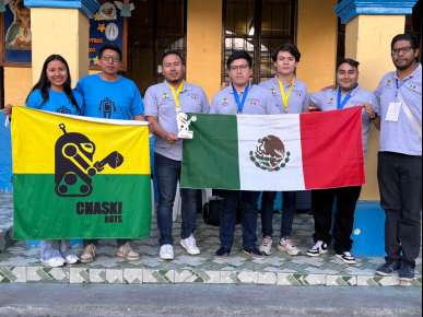 Alumnos del Tecnológico de Xalapa obtienen el 1º lugar en el Torneo Internacional de Robótica e Inteligencia Artificial Chaski Bots 2025