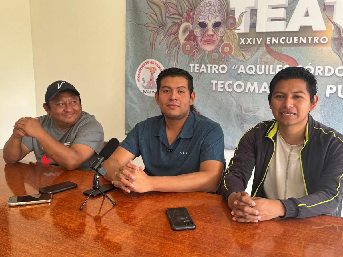 40 veracruzanos, entre estudiantes y colonos, asisten al Encuentro Nacional de Teatro de Antorcha Campesina