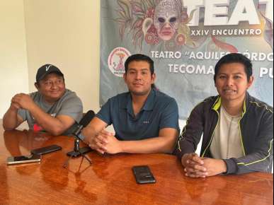 40 veracruzanos, entre estudiantes y colonos, asisten al Encuentro Nacional de Teatro de Antorcha Campesina