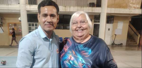 Felicidades en su Cumpleaños Mtra. Esthela Galván