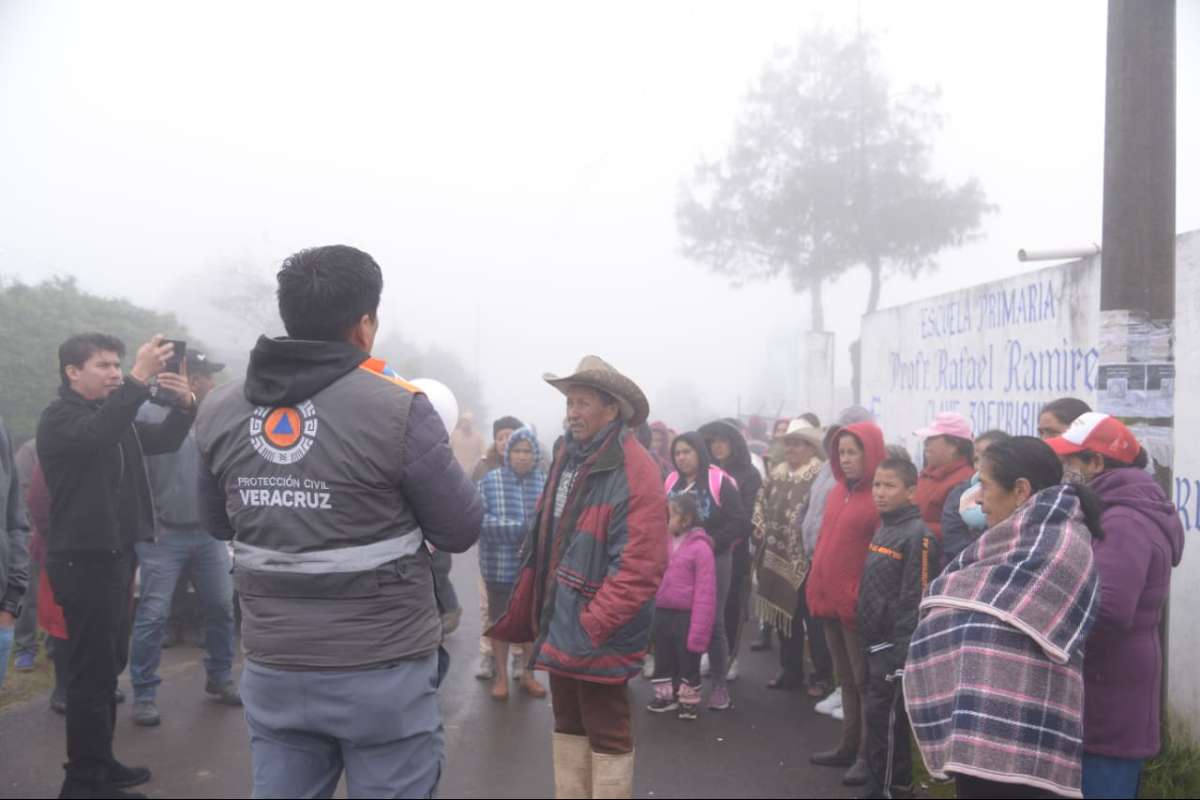 Un Gobierno que atiende; en su primer día, Abrigando Corazones llegó a 29 localidades