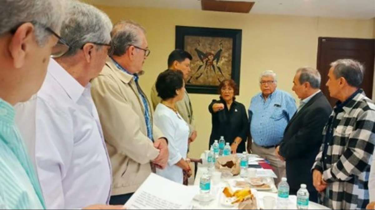 Rosa María Álvarez Santamaría es ungida como secretaria general del Fesapauv