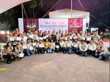 Servir al pueblo, compromiso y vocación de quienes trabajamos en Bienestar Veracruz: Juan Javier Gómez Cazarín