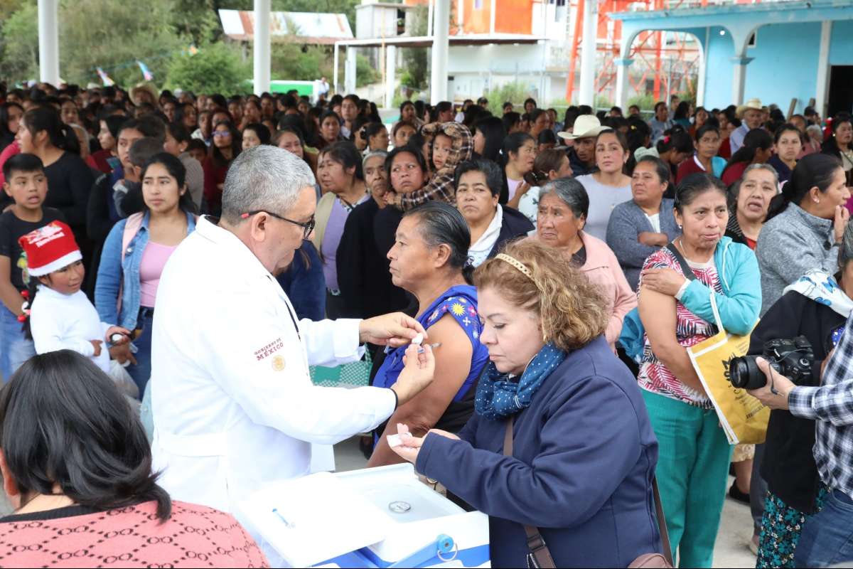Con jornada de vacunación, Abrigando Corazones visitó las Altas Montañas