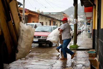 Limpia Pública de Coatepec retoma labores y restablece rutas de recolección   