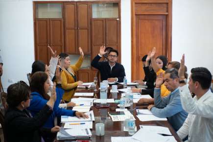 COATEPEC INTEGRA SUS 30 COMISIONES MUNICIPALES