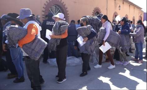 Más de 40 mil familias reciben abrigo y alimentos gracias a Abrigando Corazones   