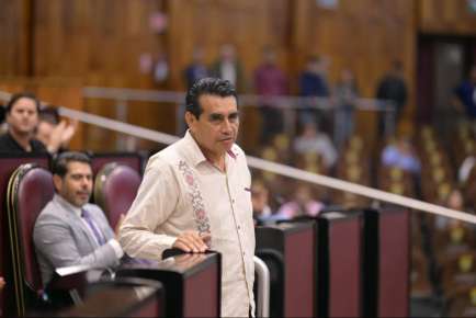 Coacción a alcaldes del PRI son puros inventos del FoFo: Esteban Bautista