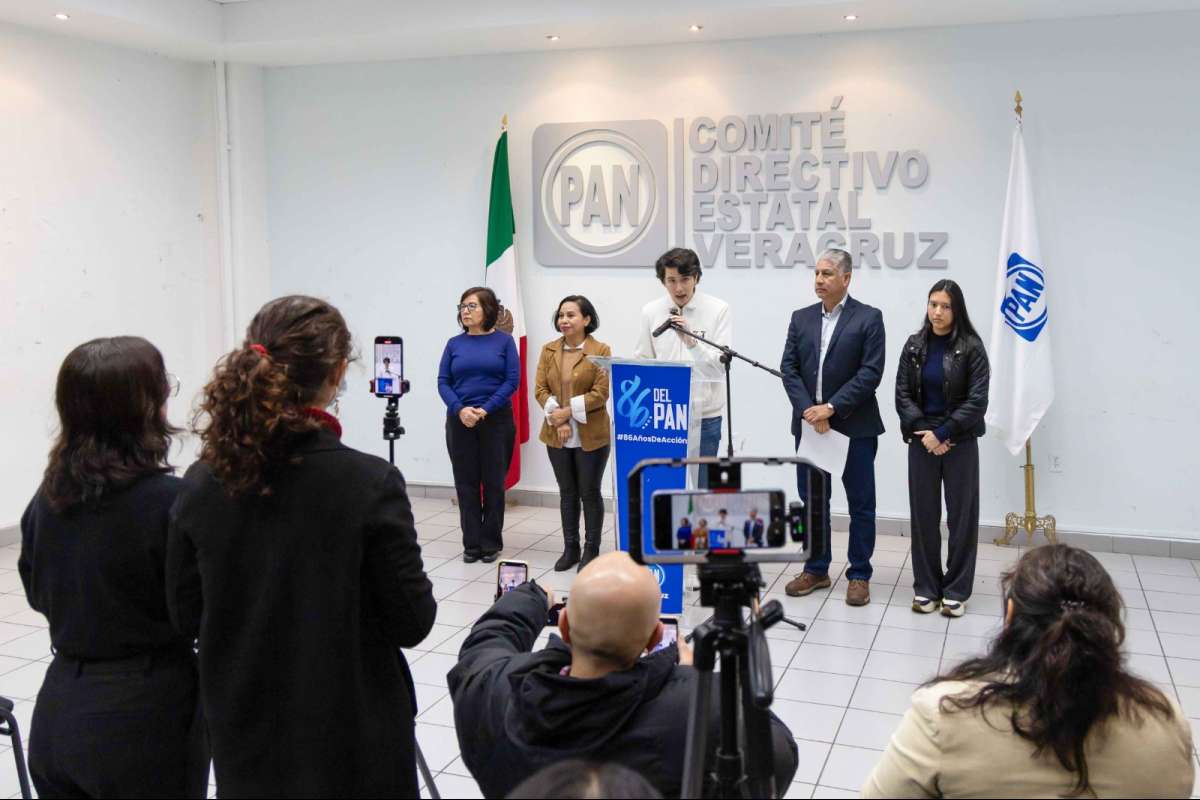 Alcaldes panistas heredan ayuntamientos desfalcados y con parque vehicular desvalijados: Federico Salomón