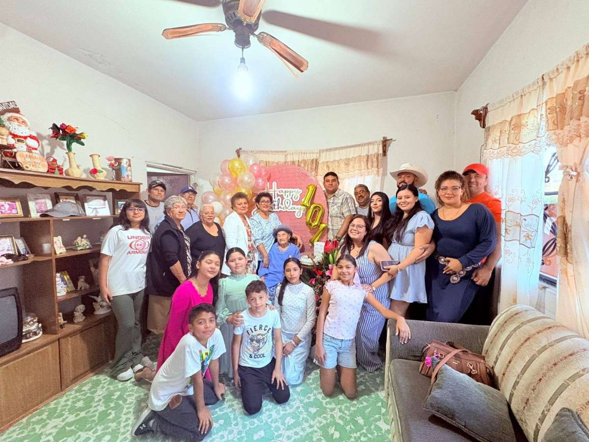 Felices 101 Años Señora Fulgencia Sánchez