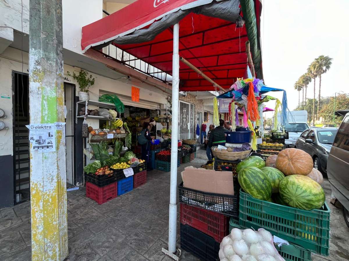 Ayuntamiento de Banderilla inicia proceso de reordenación del comercio forma en informal