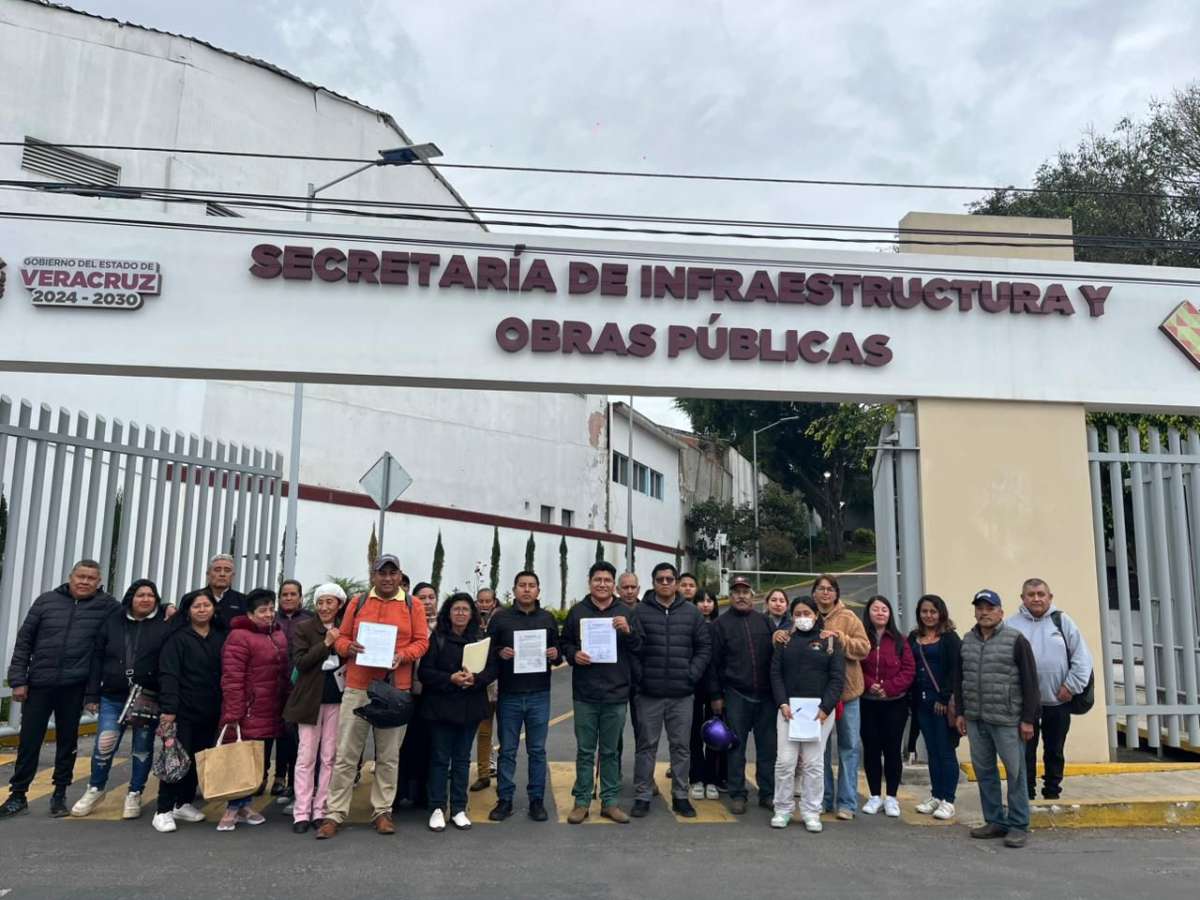 Antorchistas solicitan obras a la SIOP para colonias y pueblos de 4 municipios