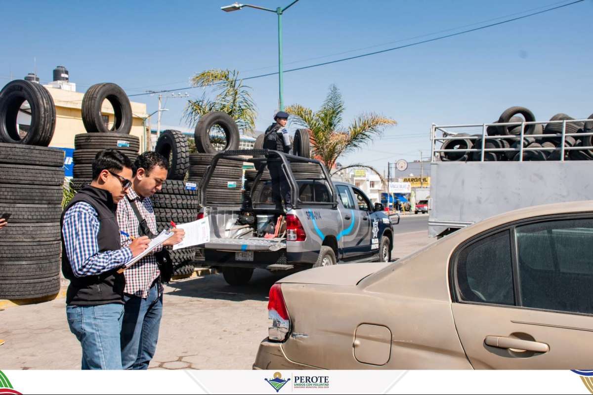 Intensifica ayuntamiento de Perote el retiro "Autos Maceta" en respuesta a aneja demanda de habitantes