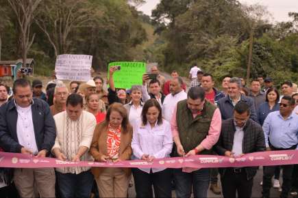 Justicia social a la Huasteca, Rocío Nahle inaugura tramo Chalma–Platón Sánchez