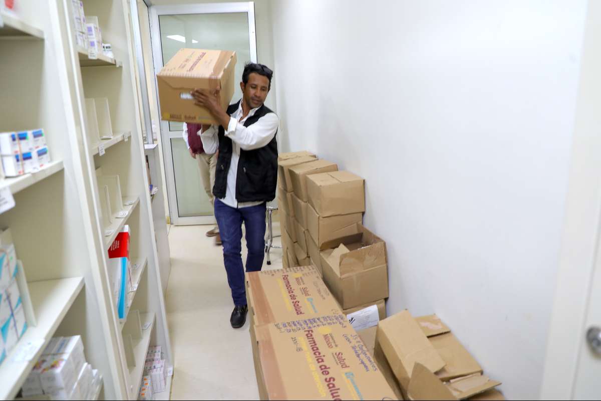 Veracruz refuerza abasto en zona serrana sur con más de 26 mil medicamentos   