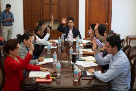 Cabildo aprobó estímulos al predial y revisó agenda de servicios públicos