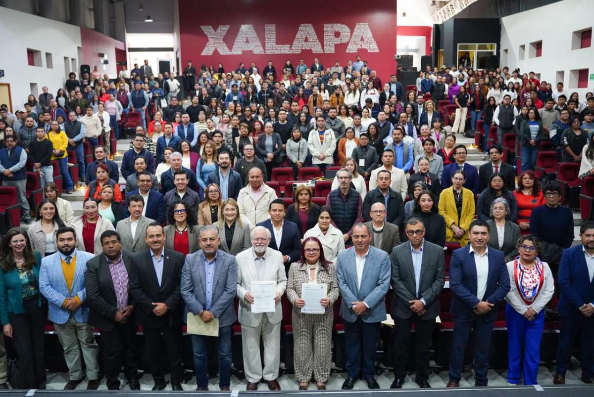 Xalapa, primer municipio de Veracruz en firmar Acuerdo Nacional por la Economía Circular