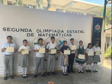 Alumna del Colegio Efrén Pazzi, Obtuvo 2º Lugar en Olimpiada de Matemáticas