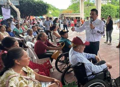 Inicia Bienestar registro de personas con discapacidad en Veracruz: Juan Javier Gomez Cazarin