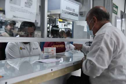 Camionetitas de la Salud abastecen medicamentos en el Totonacapan   