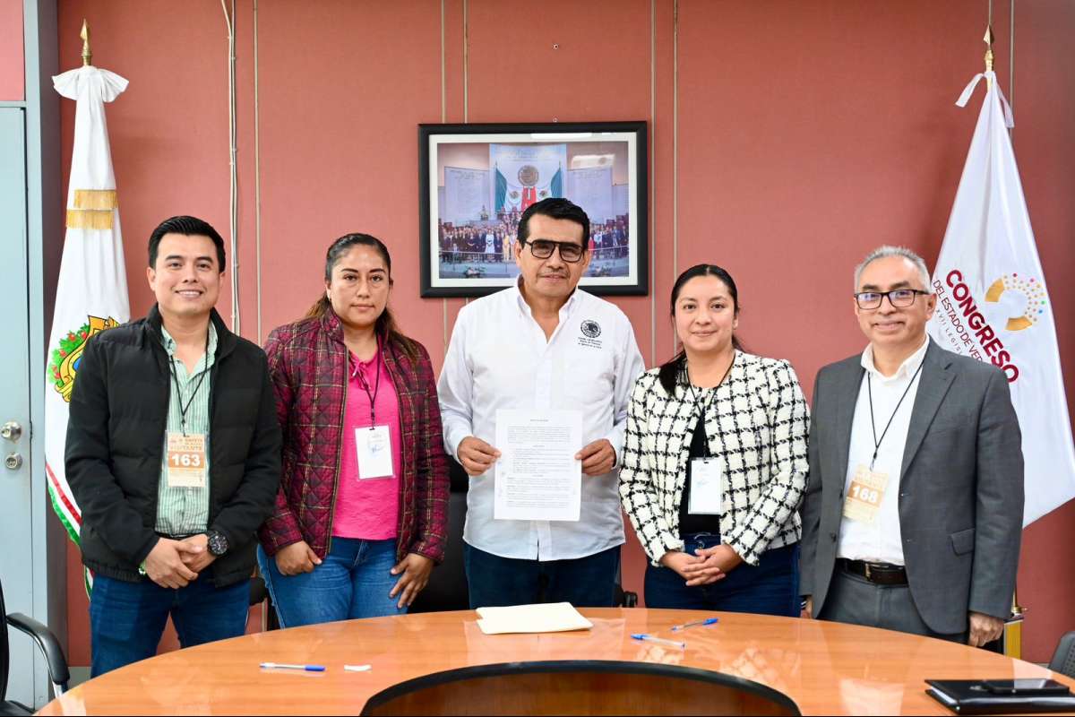 Media diputado Esteban Bautista en conflicto entre autoridades de Yecuatla