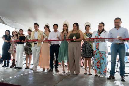 Tradición y sabor que refresca, gran Inauguración del 4º Festival de la Nieve Coatepec 2026
