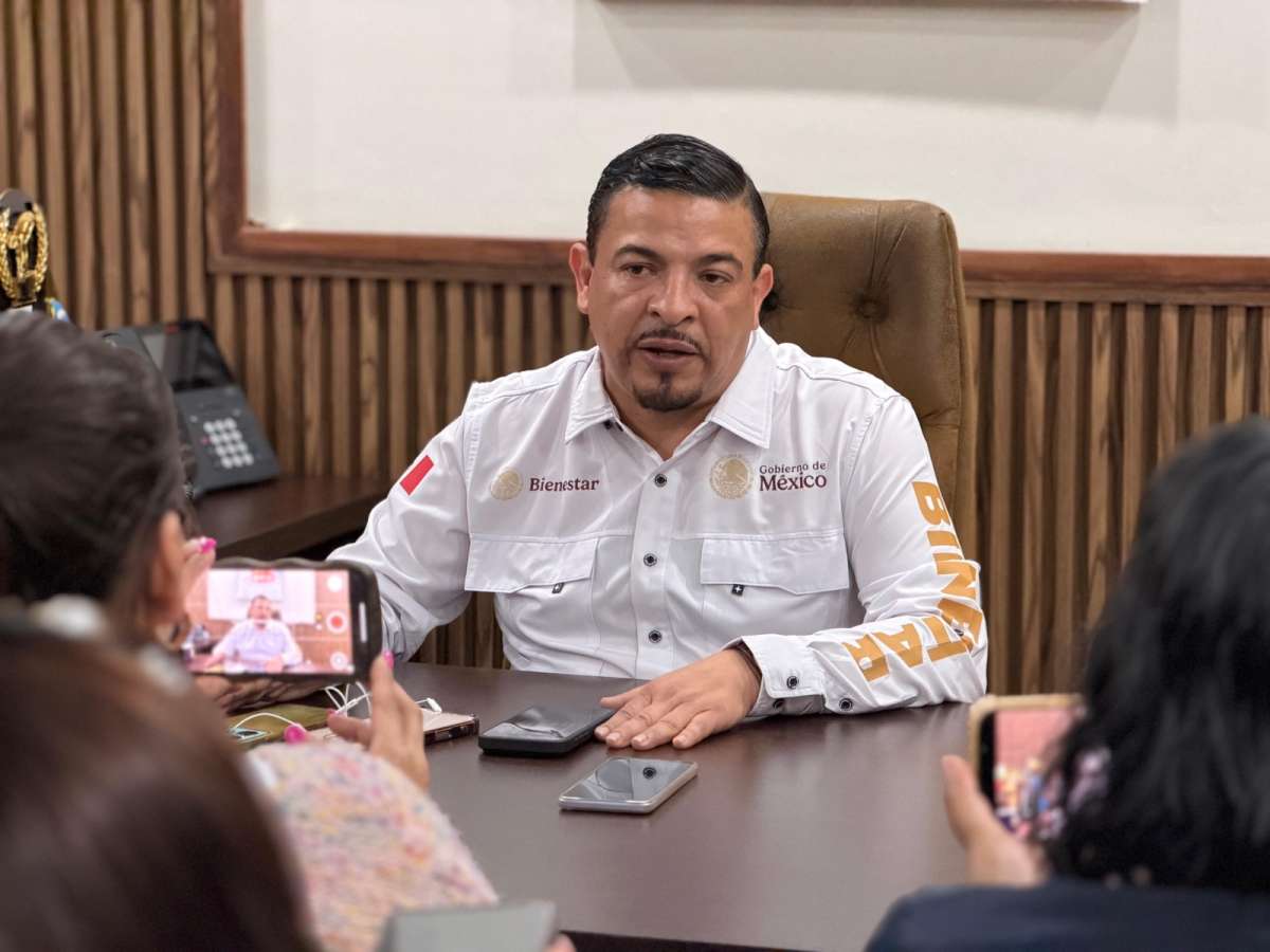 Arranca en Xalapa credencialización del Servicio Universal de Salud: Gómez Cazarín