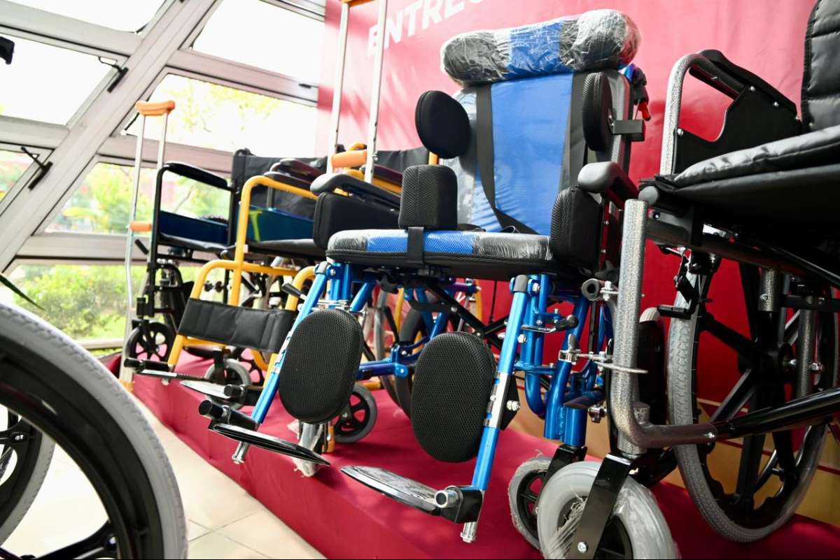 Distribuye DIF Estatal apoyos funcionales en nueve municipios   