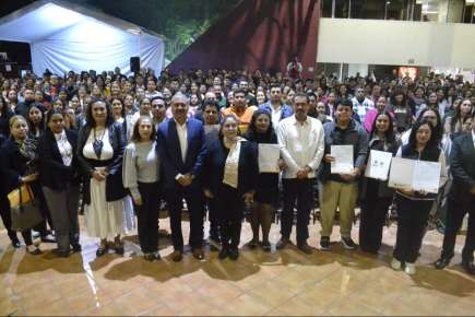 Con transparencia e imparcialidad, SEV entrega 404 plazas y órdenes de presentación   