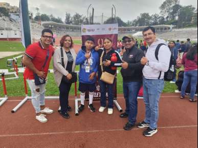 Ilan Nau Guerrero Hernández ganó el Segundo Lugar en los Juegos Deportivos Escolares.