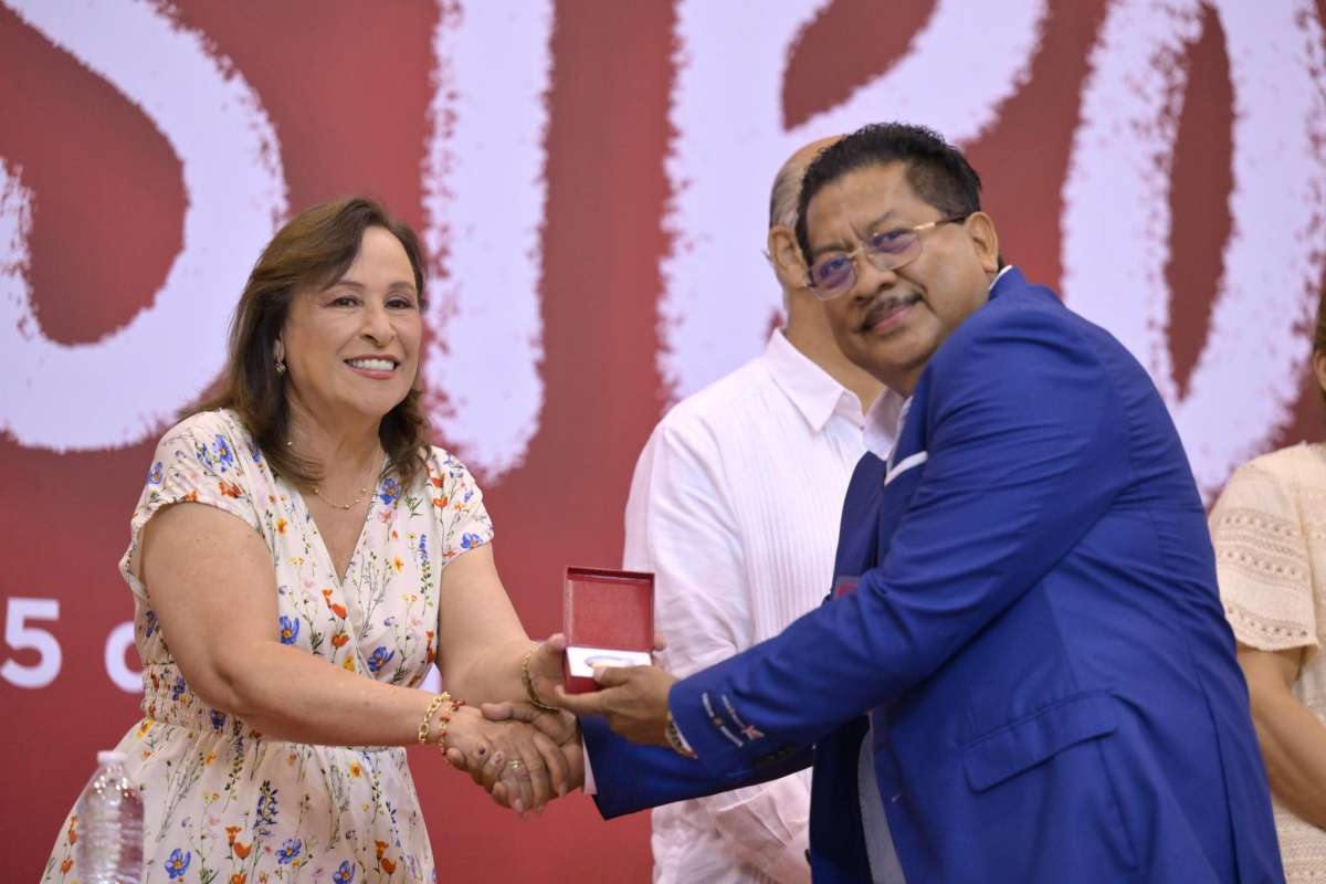 Reconoce Gobernadora Rocío Nahle al magisterio con aumento salarial y homenaje a su vocación