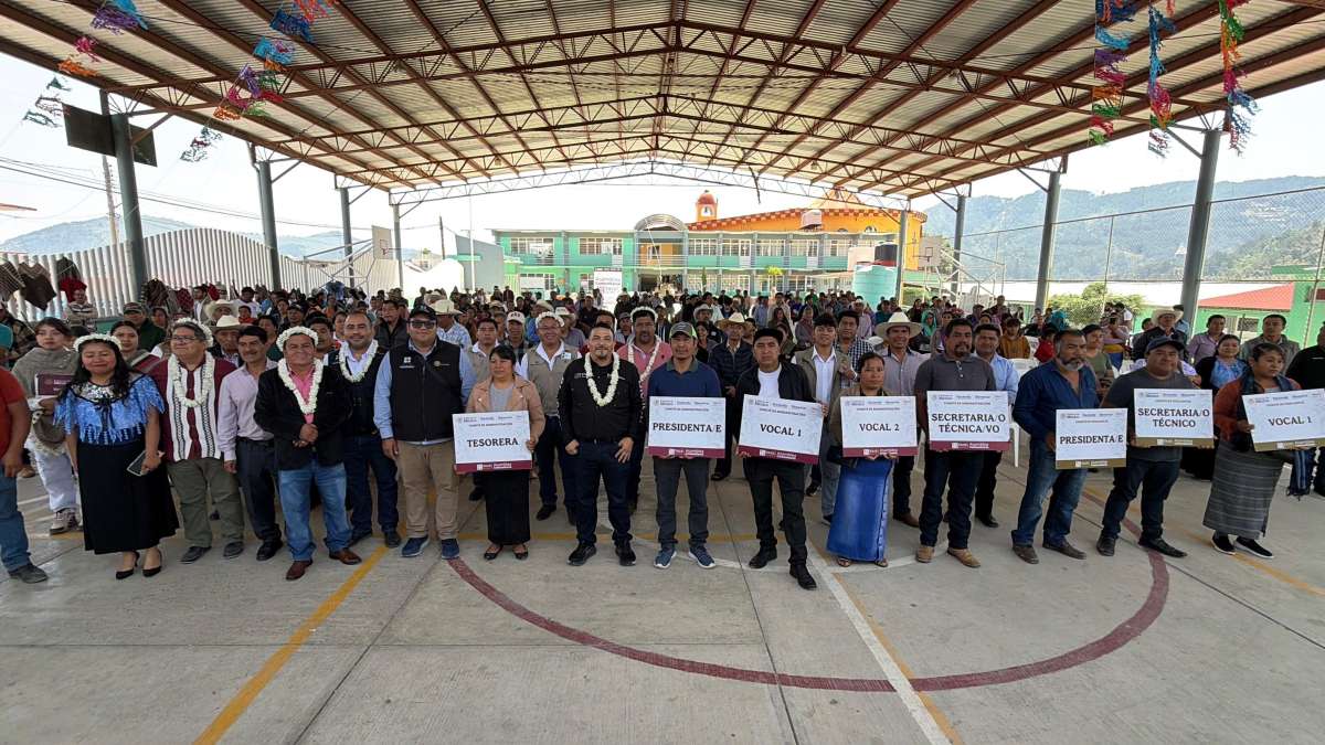 Un pueblo organizado afianza su progreso y bienestar: Gómez Cazarín