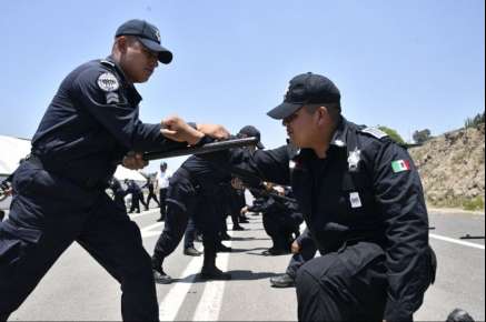 Capacitación constante a policías en Veracruz, todos cuentan con certificación