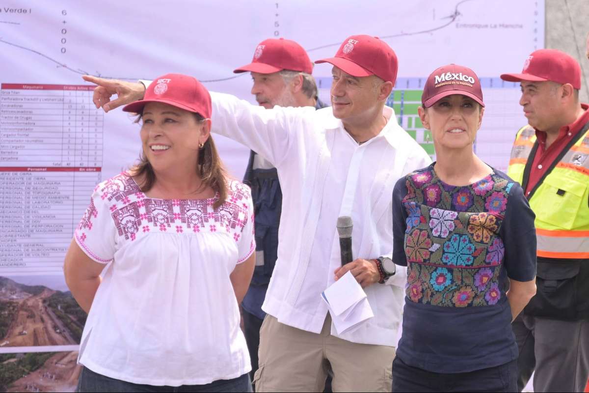Presidenta y Gobernadora supervisan tramo Laguna Verde–La Mancha; registra 35% de avance.