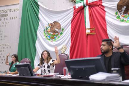 Recibe Congreso propuesta de saneamiento financiero municipal