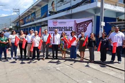 ¡Un avance histórico para el desarrollo de Camerino Z. Mendoza! Inician obras de rehabilitación de Alumbrado Público