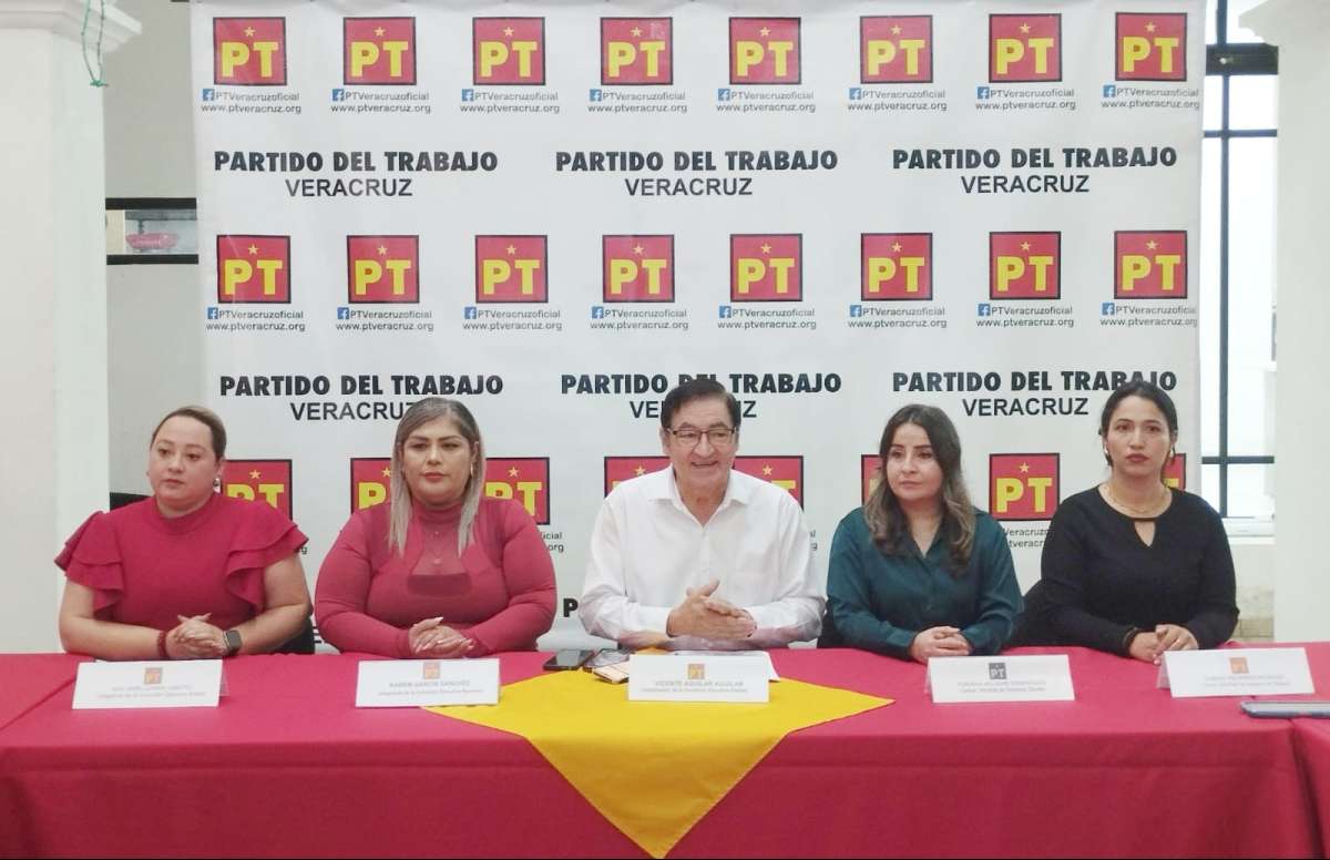 Una “jalada” la postulación a una diputación del exsecretario de Gobierno, Eric Cisneros Burgos por el PT