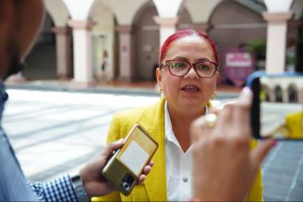 Exhorta alcaldesa de Xalapa estar prevenidos y atentos con la salud ante altas temperaturas que se prevén