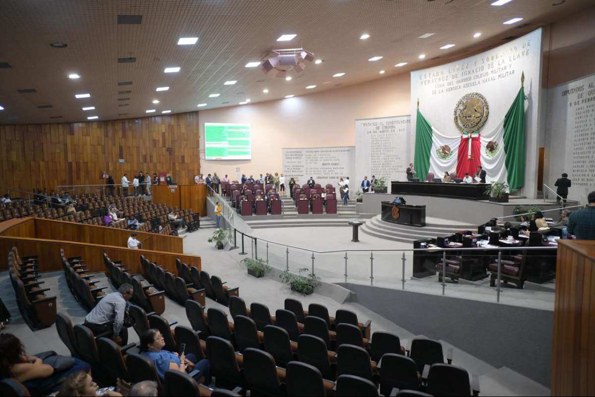 Amplía Congreso catálogo de perfiles profesionales para titularidad del Orfis