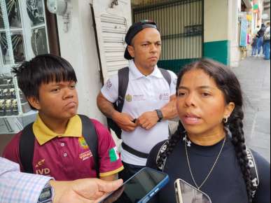 Denuncian atletas y entrenadores al Instituto Veracruzano del Deporte por no pagar becas