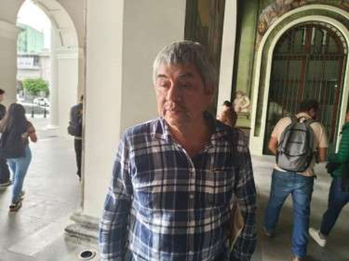 Campesinos de Sierra Alta se manifiestas en palacio de Gobierno, exigen la reparación del camino para sacar sus cosechas