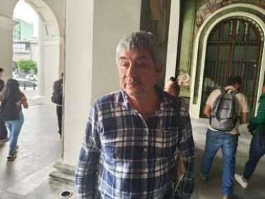 Campesinos de Sierra Alta se manifiestas en palacio de Gobierno, exigen la reparación del camino para sacar sus cosechas